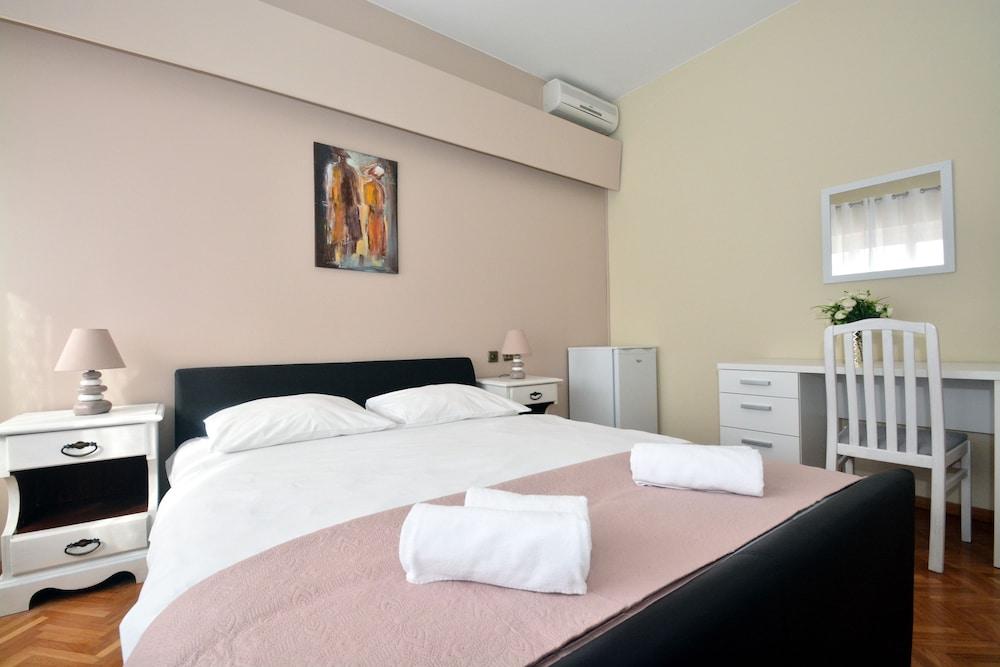 Appartamento Pansion Dioklecijan Podstrana Esterno foto