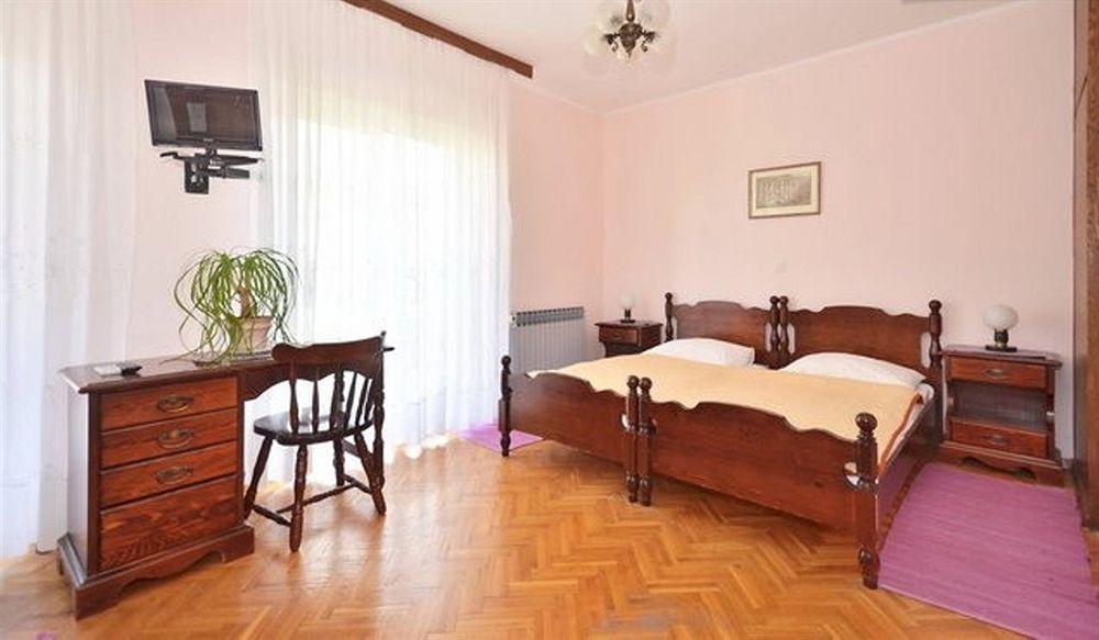 Appartamento Pansion Dioklecijan Podstrana Esterno foto