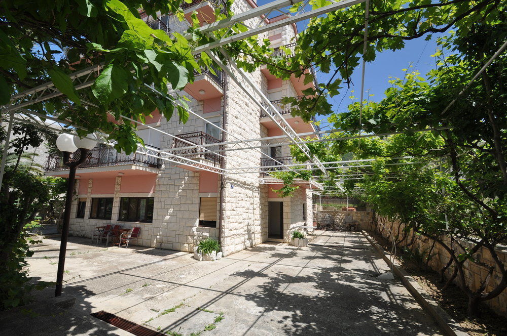 Appartamento Pansion Dioklecijan Podstrana Esterno foto