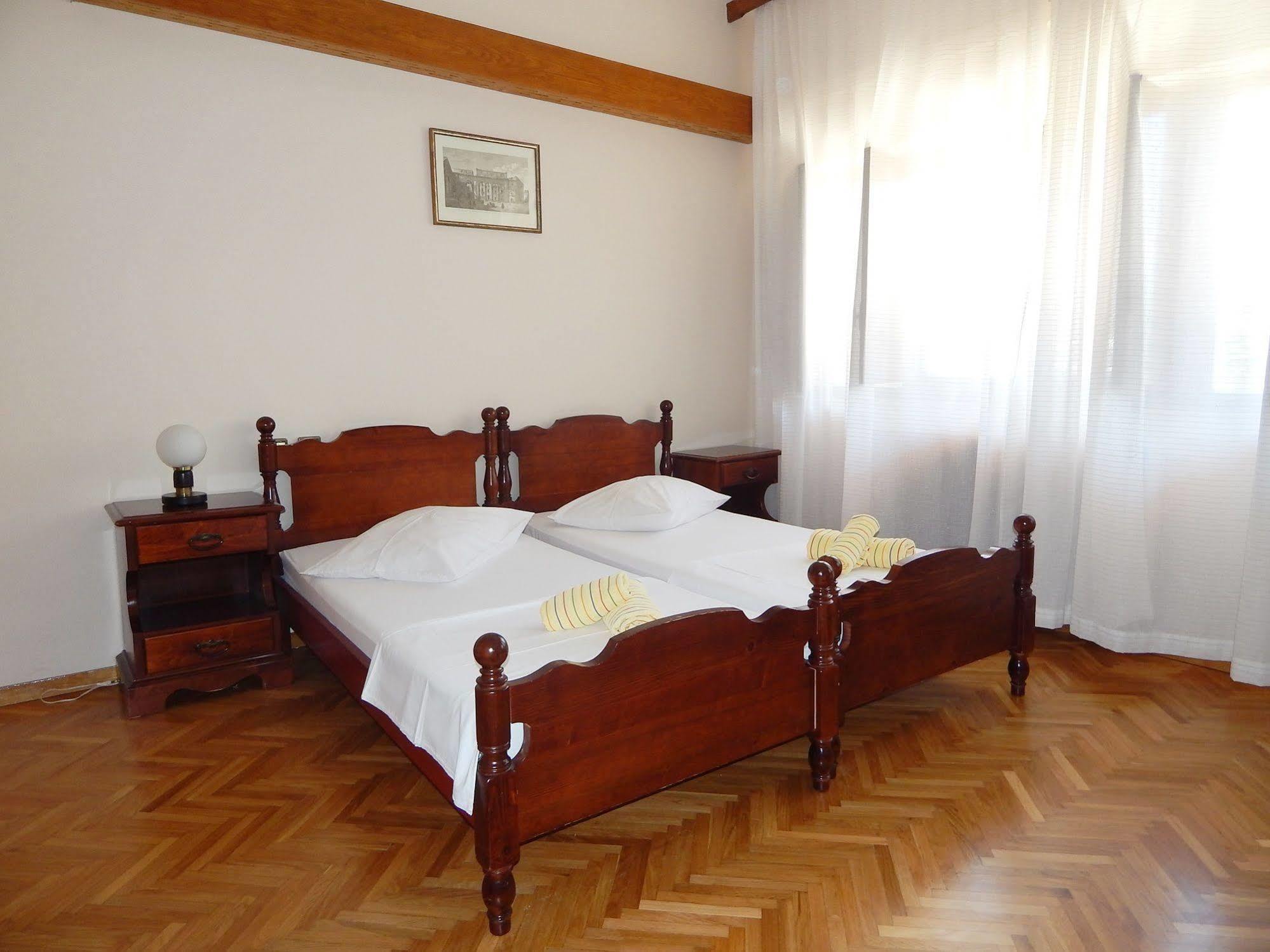 Appartamento Pansion Dioklecijan Podstrana Esterno foto